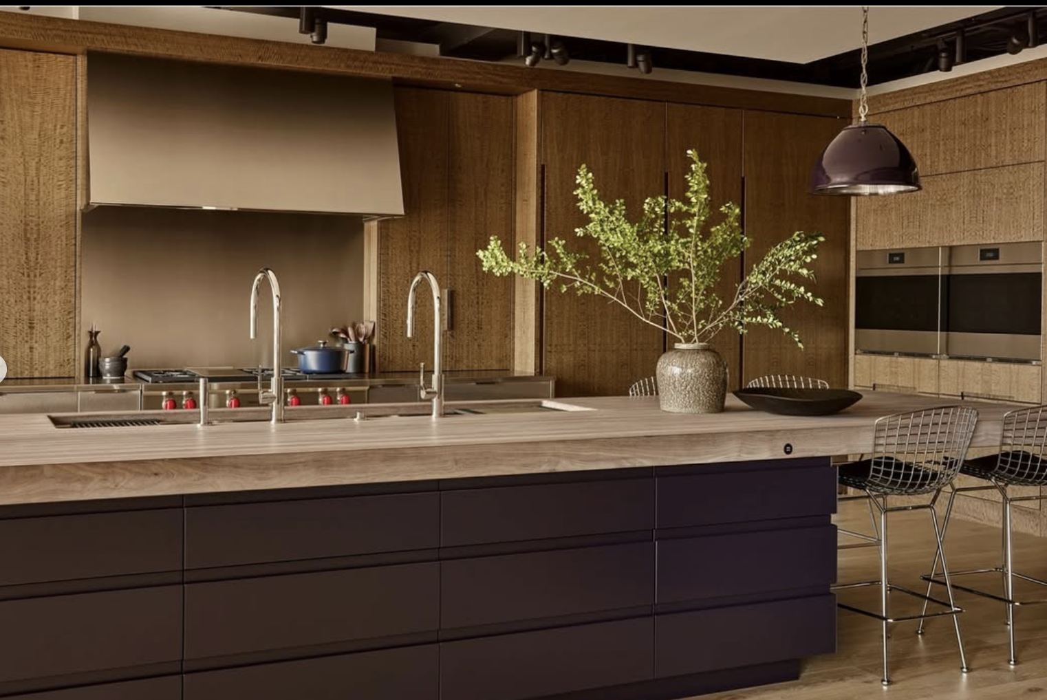 Why Kitchen Sink Workstations Are the Ultimate Upgrade: Function, Space, and Style